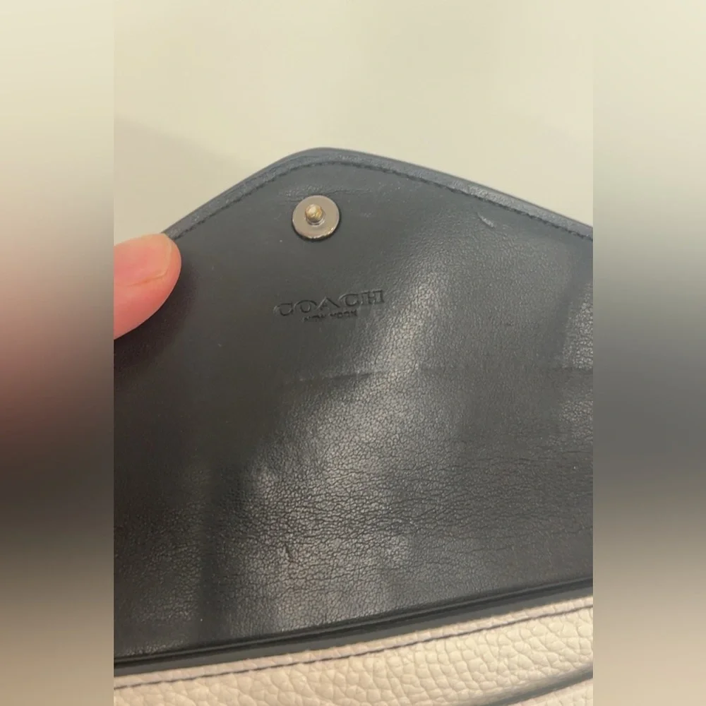 COACH STAR RIVETS CROSSGRAIN LEATHER ENVELOPE WALLET 59511 AUTHENTIC
